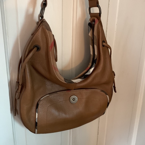 Authentic Burberry leather hobo bag. Used, but only worn 2x. No storage bag. - Picture 10 of 13